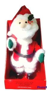 Animated musical Santas